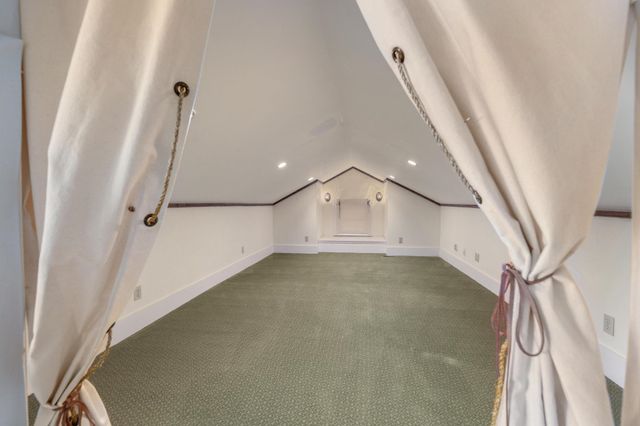 3342 Country Club Pl, Wichita, KS 67208