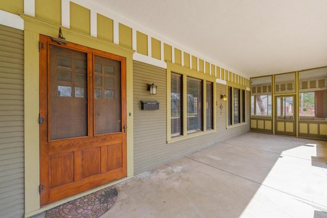 3342 Country Club Pl, Wichita, KS 67208