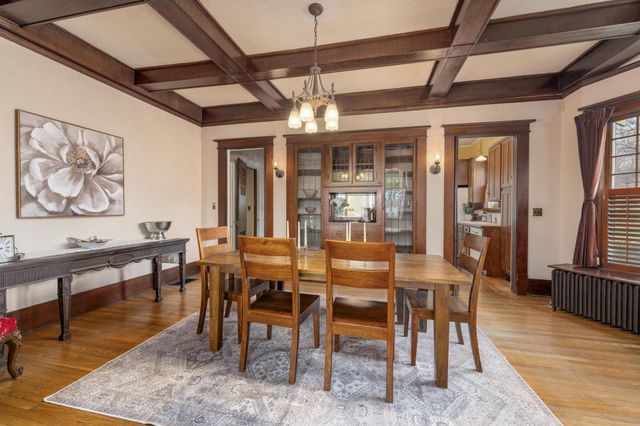 3342 Country Club Pl, Wichita, KS 67208