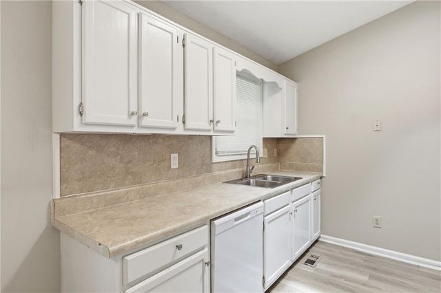 7778 Mountain Creek Way, Douglasville, GA 30134