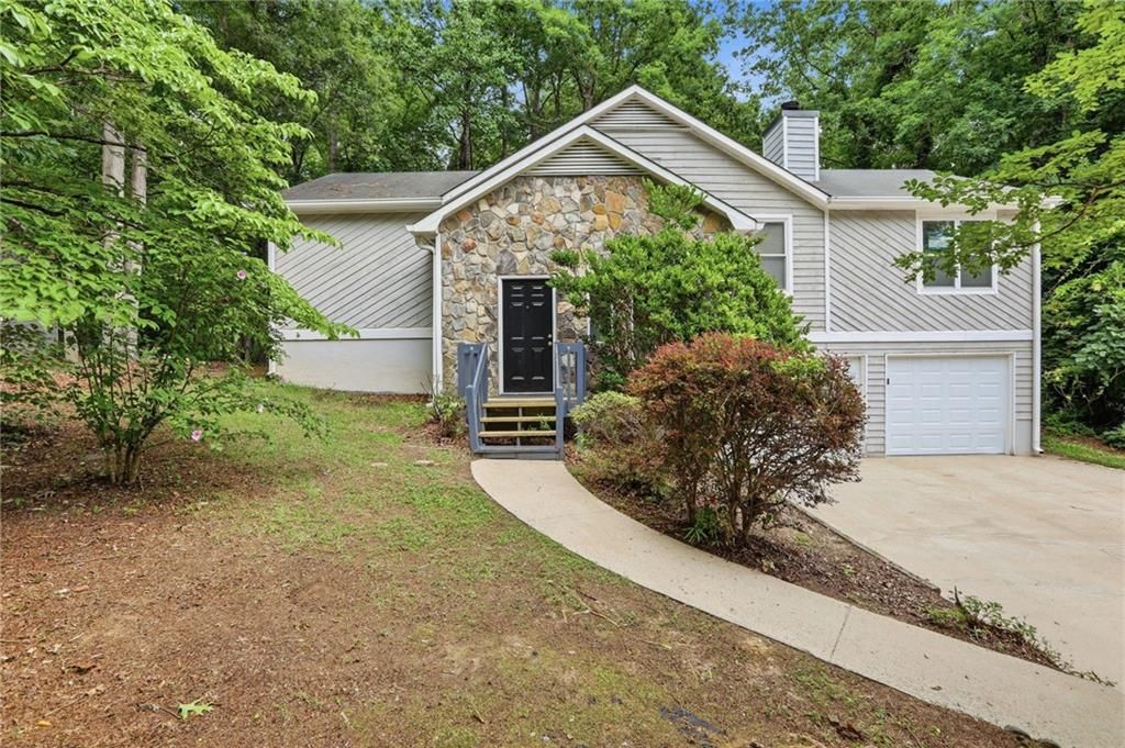 7778 Mountain Creek Way, Douglasville, GA 30134