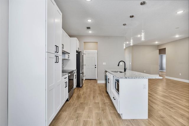 4015 N 29TH STREET, Tampa, FL 33610