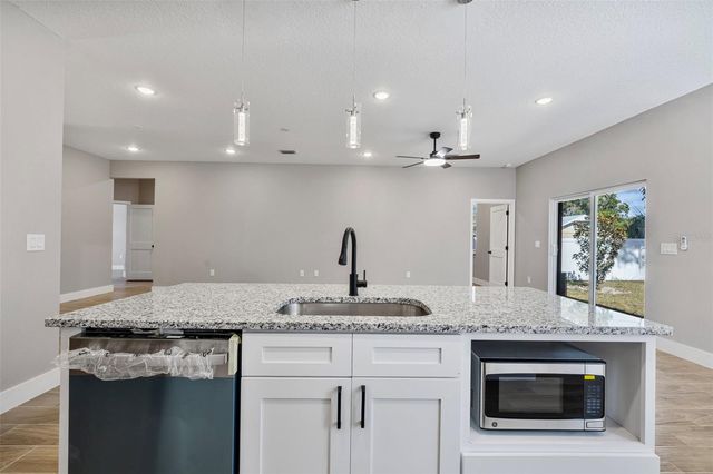 4015 N 29TH STREET, Tampa, FL 33610