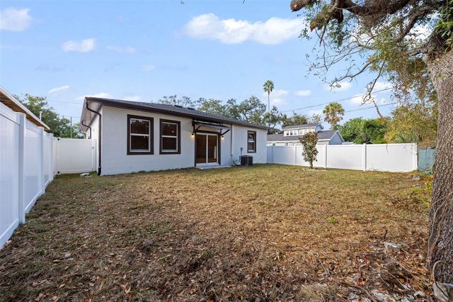 4015 N 29TH STREET, Tampa, FL 33610