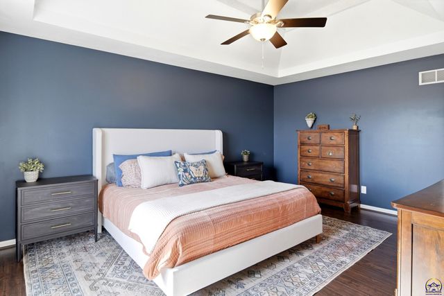 3456 SW Brandywine CT, Topeka, KS 66614