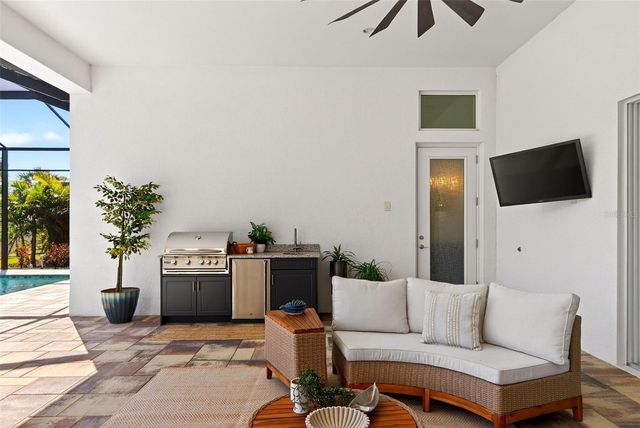 8276 REDONDA LOOP, Lakewood Ranch, FL 34202