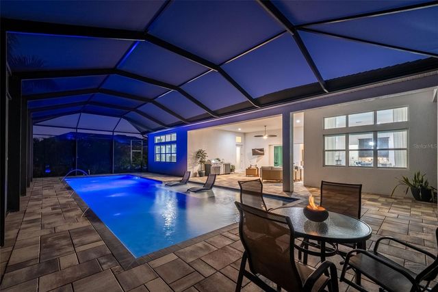 8276 REDONDA LOOP, Lakewood Ranch, FL 34202