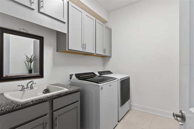 8276 REDONDA LOOP, Lakewood Ranch, FL 34202