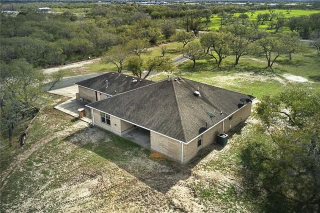 13934 County Road 1144, Sinton, TX 78387