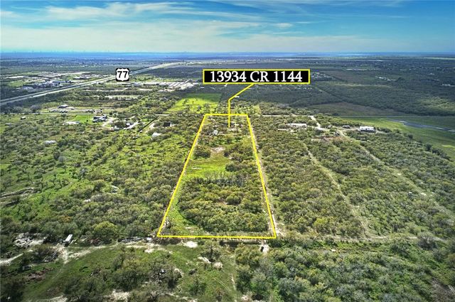 13934 County Road 1144, Sinton, TX 78387