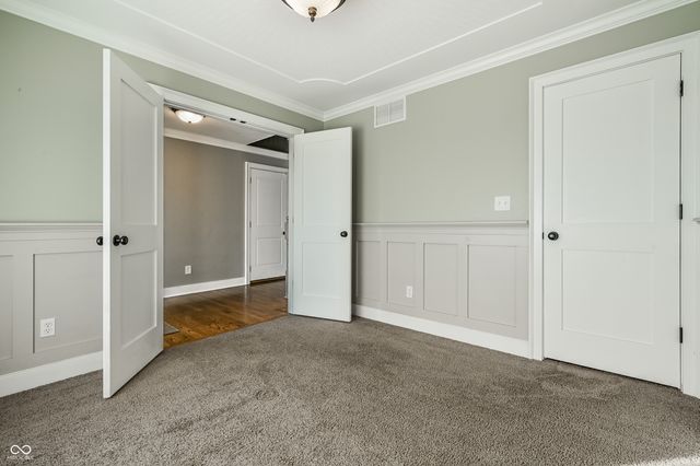 3866 S Cedar Creek Way, New Palestine, IN 46163