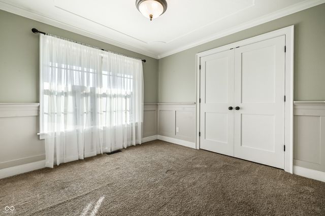 3866 S Cedar Creek Way, New Palestine, IN 46163