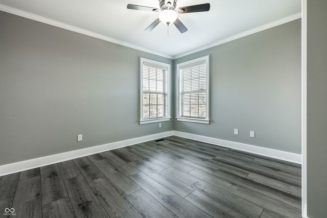 3866 S Cedar Creek Way, New Palestine, IN 46163