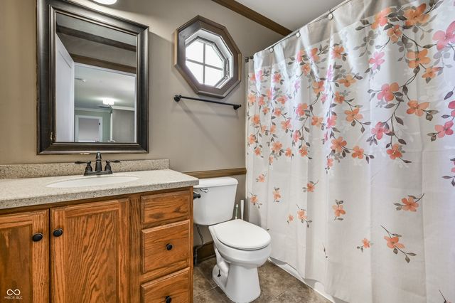 3866 S Cedar Creek Way, New Palestine, IN 46163