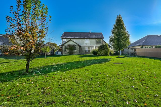 3866 S Cedar Creek Way, New Palestine, IN 46163