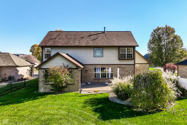 3866 S Cedar Creek Way, New Palestine, IN 46163