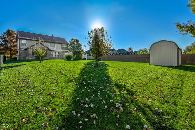 3866 S Cedar Creek Way, New Palestine, IN 46163