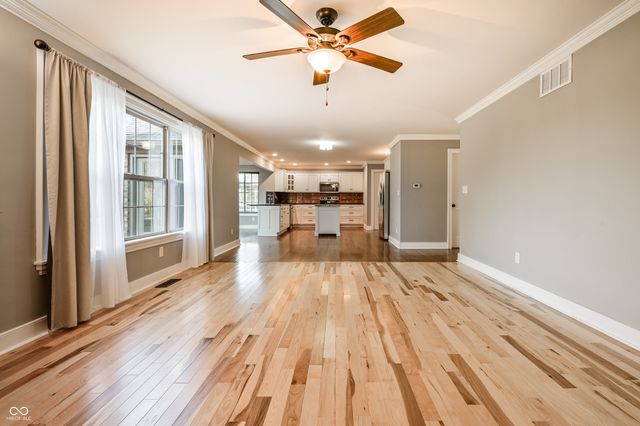 3866 S Cedar Creek Way, New Palestine, IN 46163