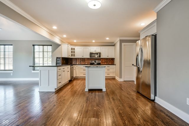 3866 S Cedar Creek Way, New Palestine, IN 46163