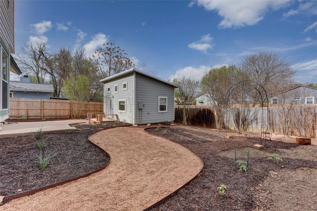 2640 Piping Rock TRL, Austin, TX 78748