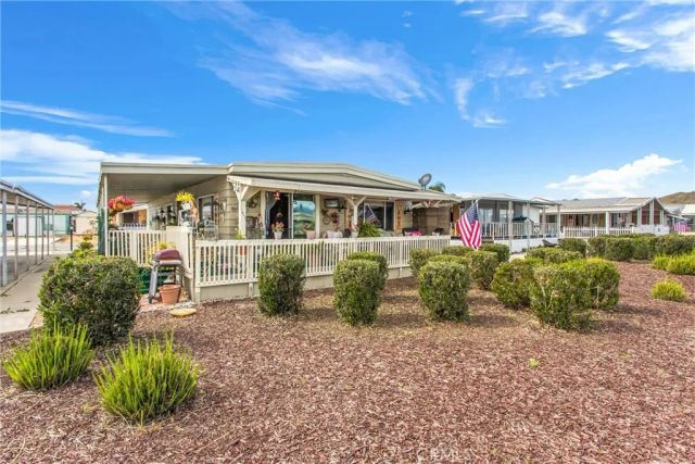 5001 W Florida 81, Hemet, CA 92545