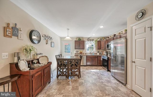 6121 BELMONT RD, Mineral, VA 23117