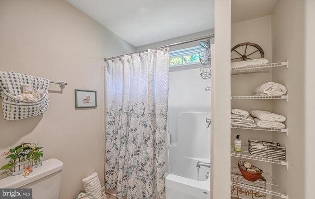 6121 BELMONT RD, Mineral, VA 23117