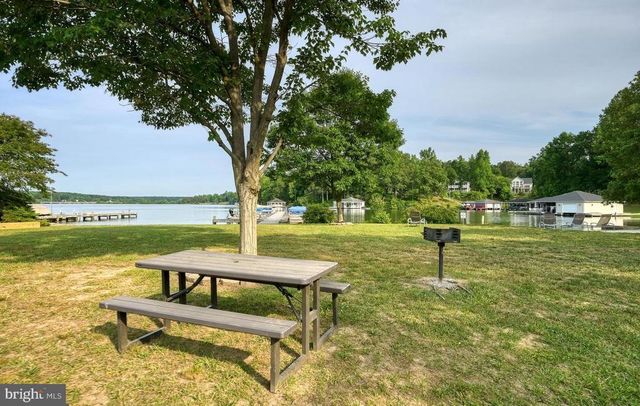 6121 BELMONT RD, Mineral, VA 23117