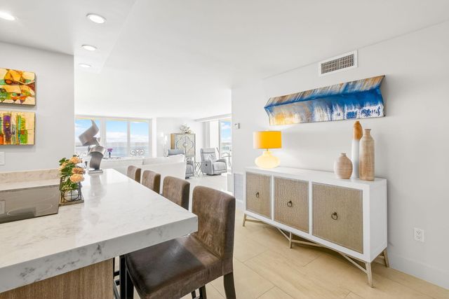 545 S Fort Lauderdale Beach Boulevard 1702, Fort Lauderdale, FL 33316