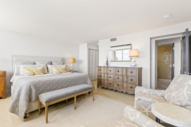 545 S Fort Lauderdale Beach Boulevard 1702, Fort Lauderdale, FL 33316