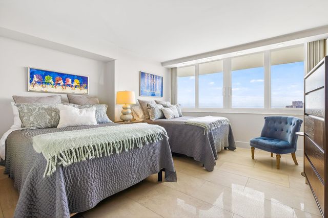 545 S Fort Lauderdale Beach Boulevard 1702, Fort Lauderdale, FL 33316