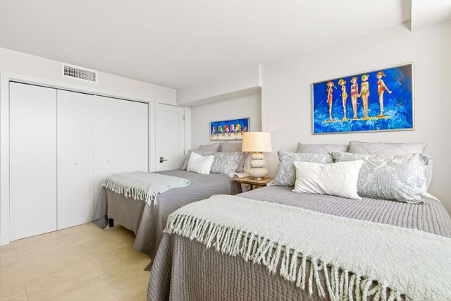 545 S Fort Lauderdale Beach Boulevard 1702, Fort Lauderdale, FL 33316