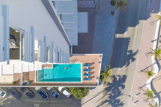 545 S Fort Lauderdale Beach Boulevard 1702, Fort Lauderdale, FL 33316