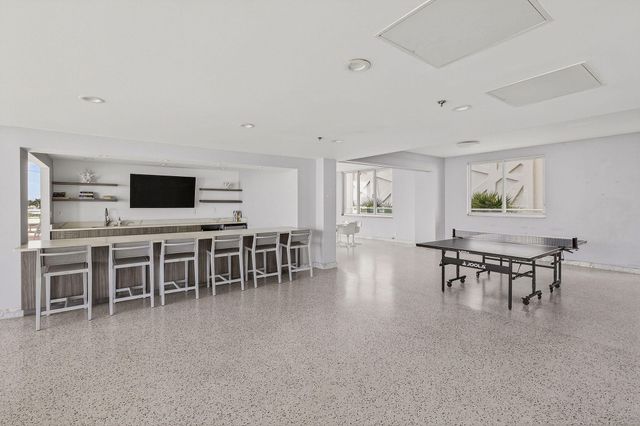 545 S Fort Lauderdale Beach Boulevard 1702, Fort Lauderdale, FL 33316