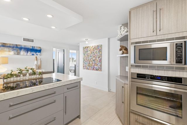 545 S Fort Lauderdale Beach Boulevard 1702, Fort Lauderdale, FL 33316