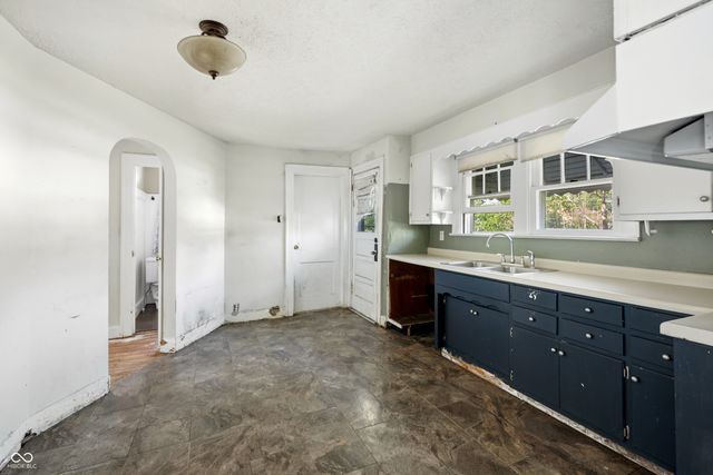 4301 English Avenue, Indianapolis, IN 46201