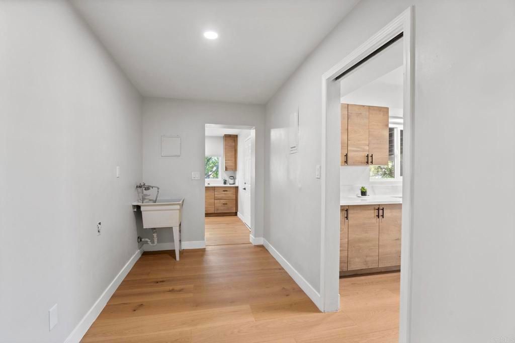 Image 10 of property listing at 611 9TH Street, Ramona, CA 92065