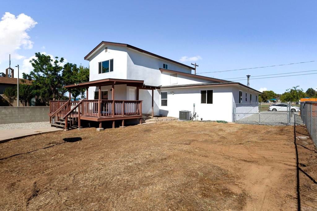 Image 38 of property listing at 611 9TH Street, Ramona, CA 92065