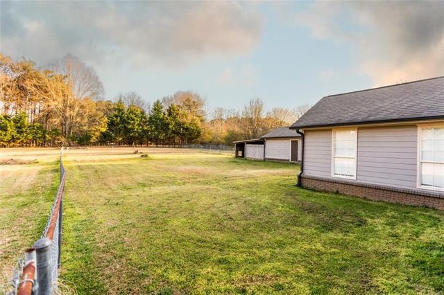 809 Parker Court, Monroe, GA 30656