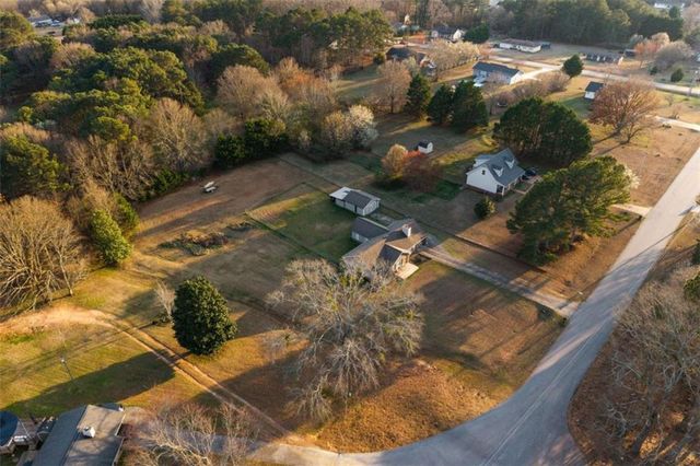 809 Parker Court, Monroe, GA 30656