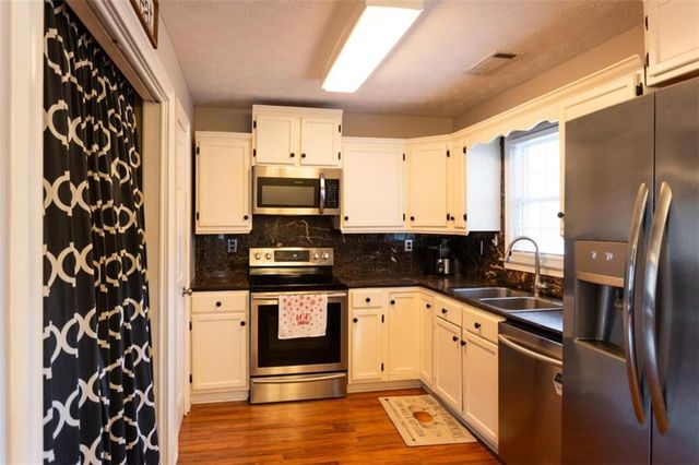 809 Parker Court, Monroe, GA 30656