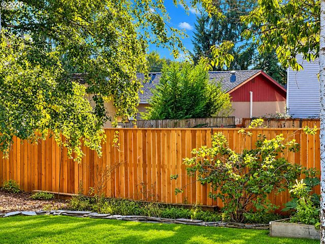 110 DECATUR Dr, Kelso, WA 98626