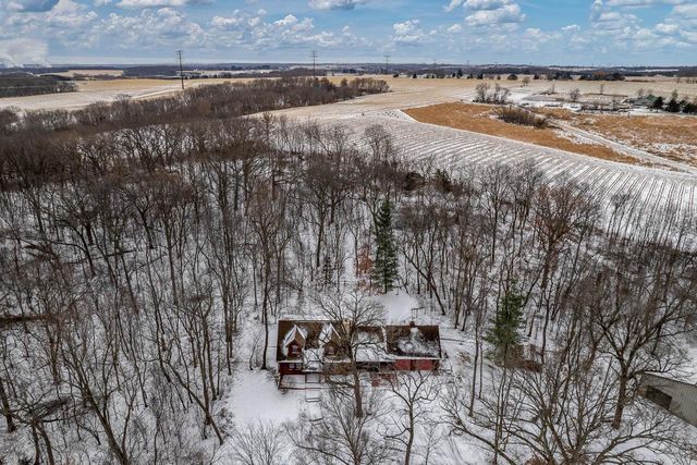 5101 S Johnson Road, Beloit, WI 53511