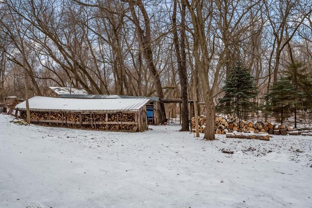 5101 S Johnson Road, Beloit, WI 53511