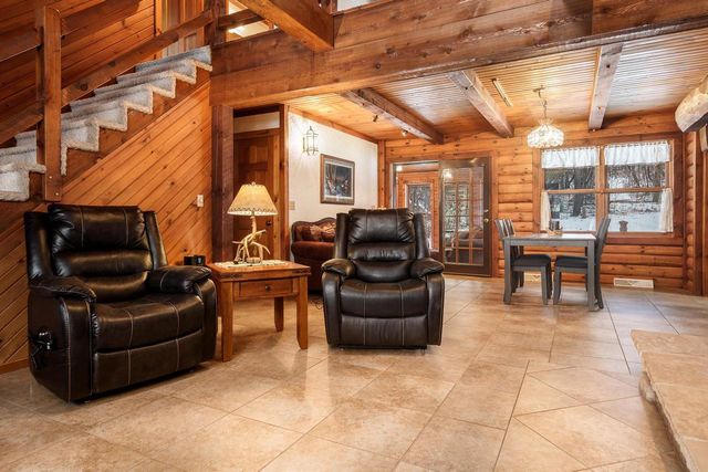 5101 S Johnson Road, Beloit, WI 53511