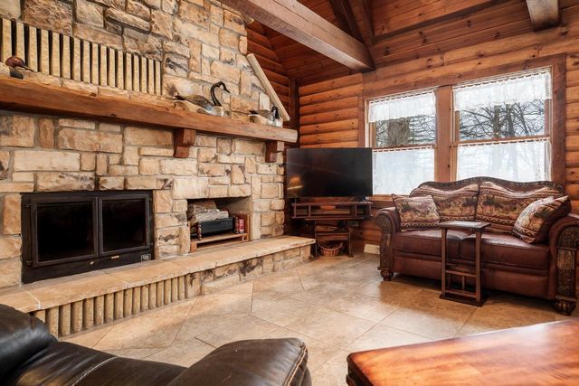 5101 S Johnson Road, Beloit, WI 53511