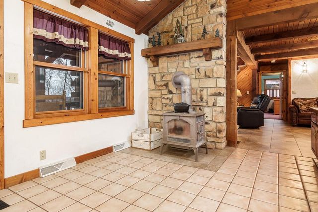 5101 S Johnson Road, Beloit, WI 53511