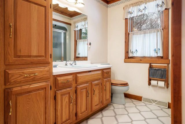 5101 S Johnson Road, Beloit, WI 53511