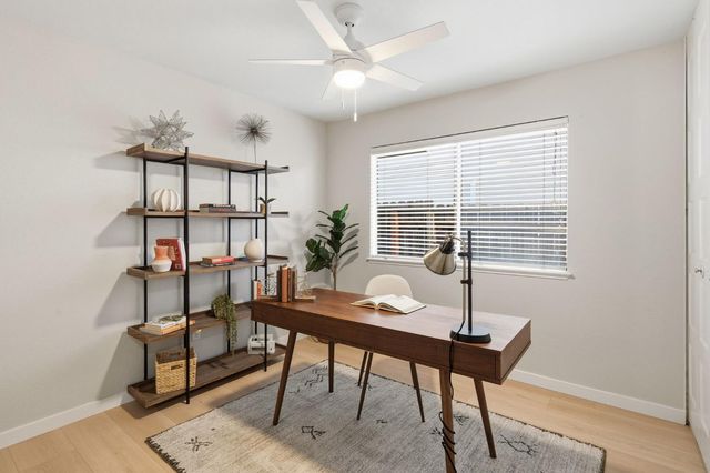 5865 Esrig Way, Sacramento, CA 95841