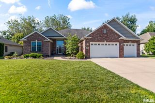 2236 W LAUREL Street, Springfield, IL 62704